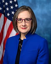 Andrea Salinas – Representative from Oregon (District 6), 2028 Presidential Election 2028 Candidate