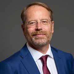 Andy MacNae – MP for Rossendale and Darwen, 2029 General Election Candidate