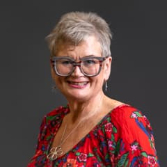 Carolyn Harris – MP for Neath and Swansea East, 2029 General Election Candidate