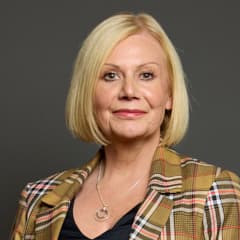 Elaine Stewart – MP for Ayr, Carrick and Cumnock, 2029 General Election Candidate