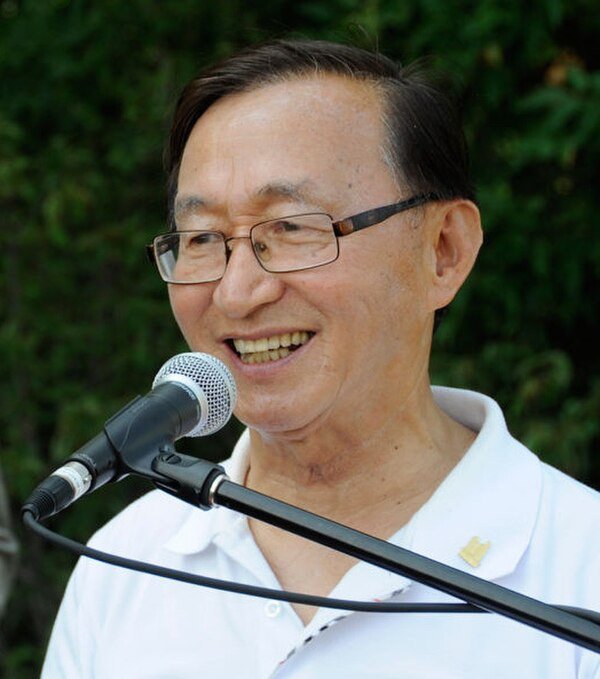 Raymond Cho